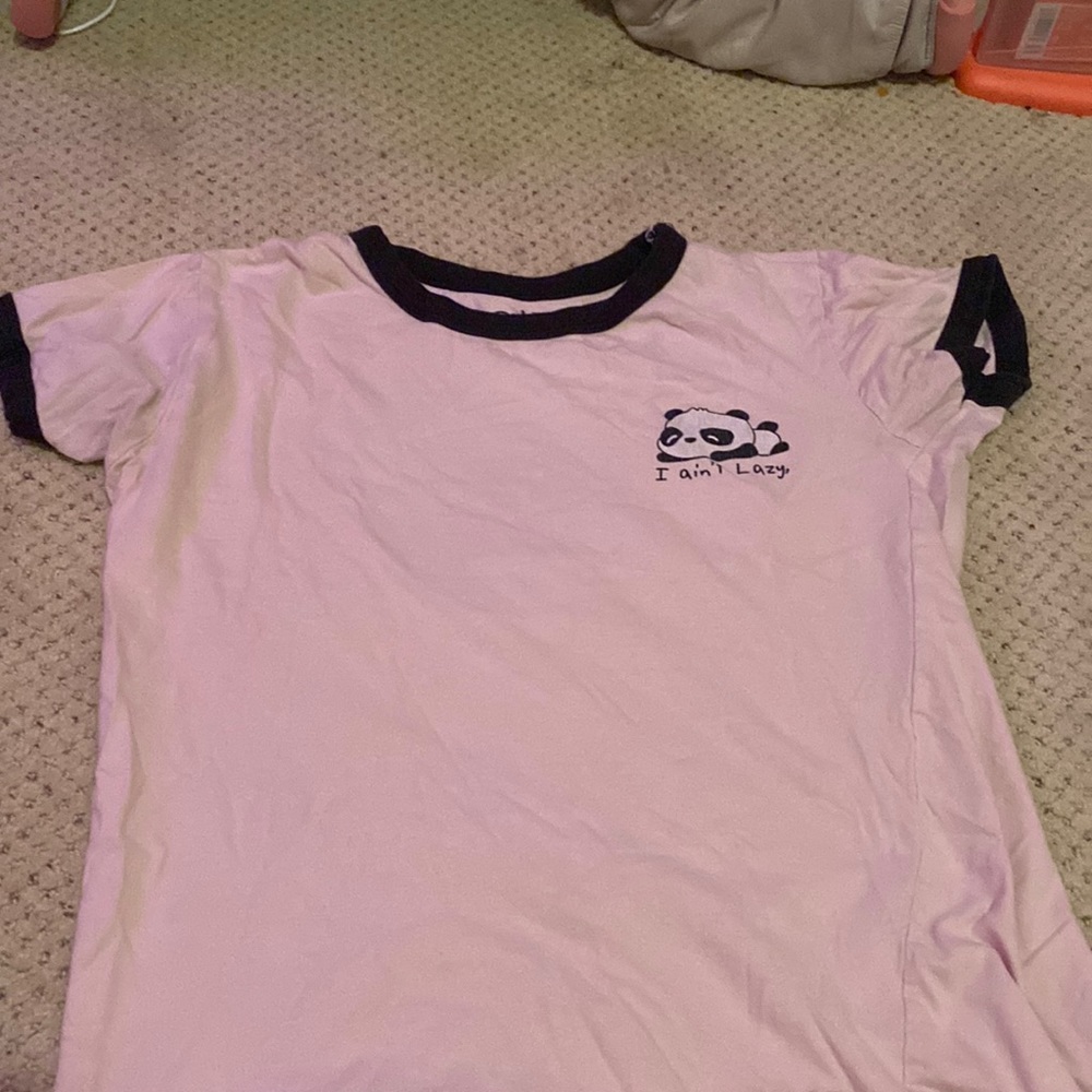 100% cotton pail pink panda shirt